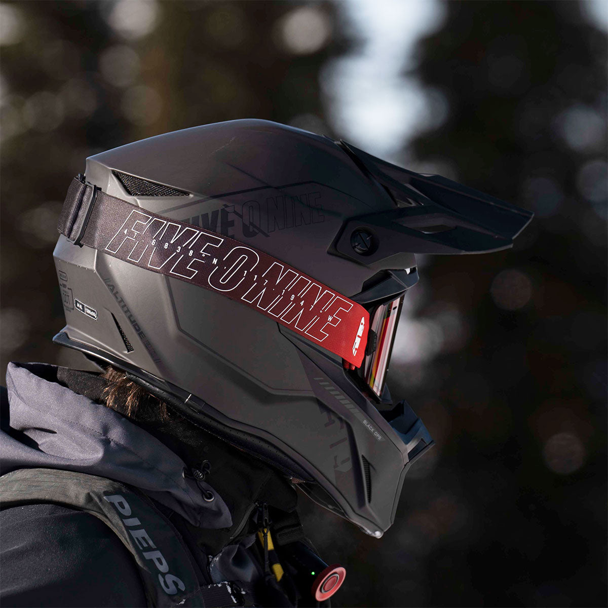 Altitude 2.0 Helmet