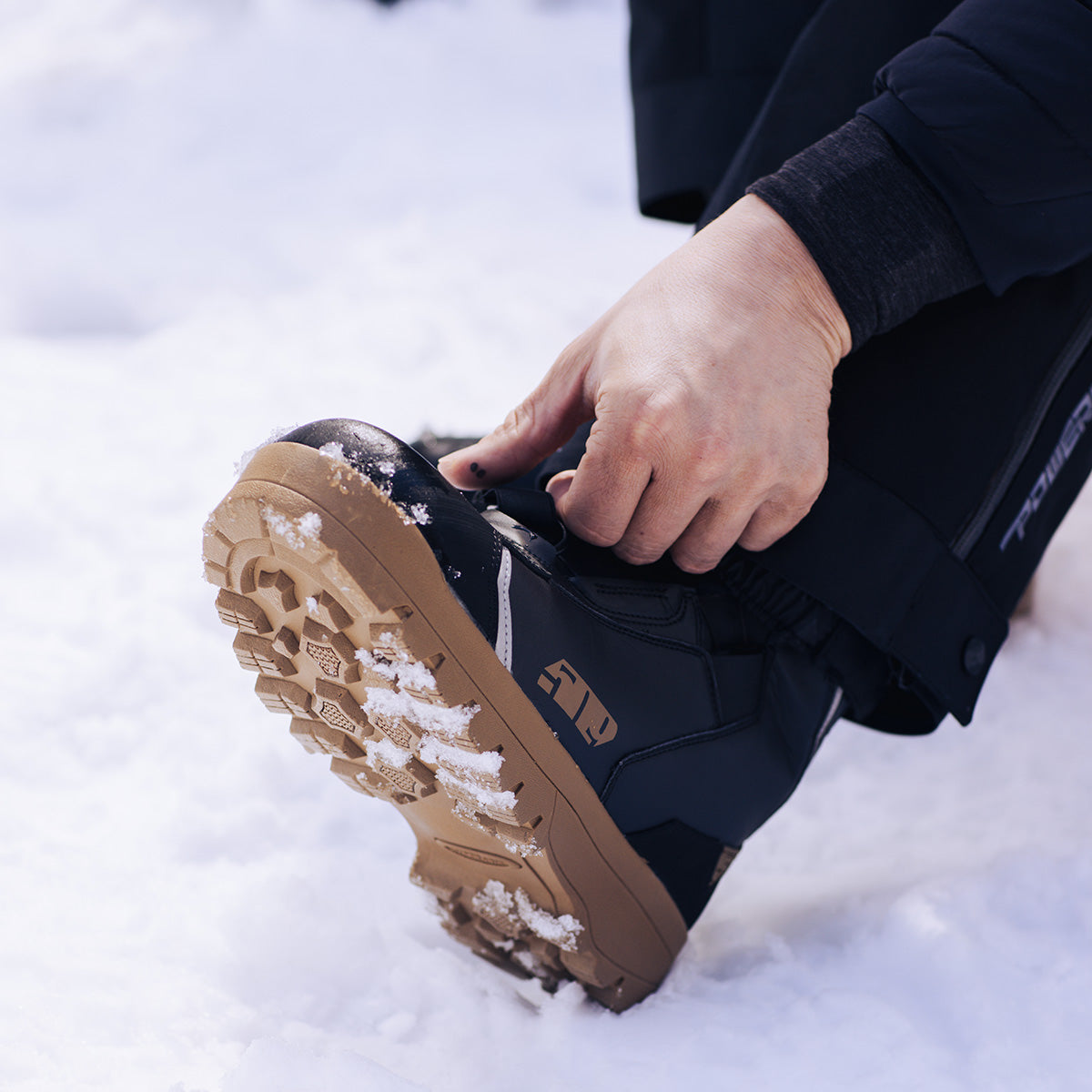 Saber Single Boa Boot