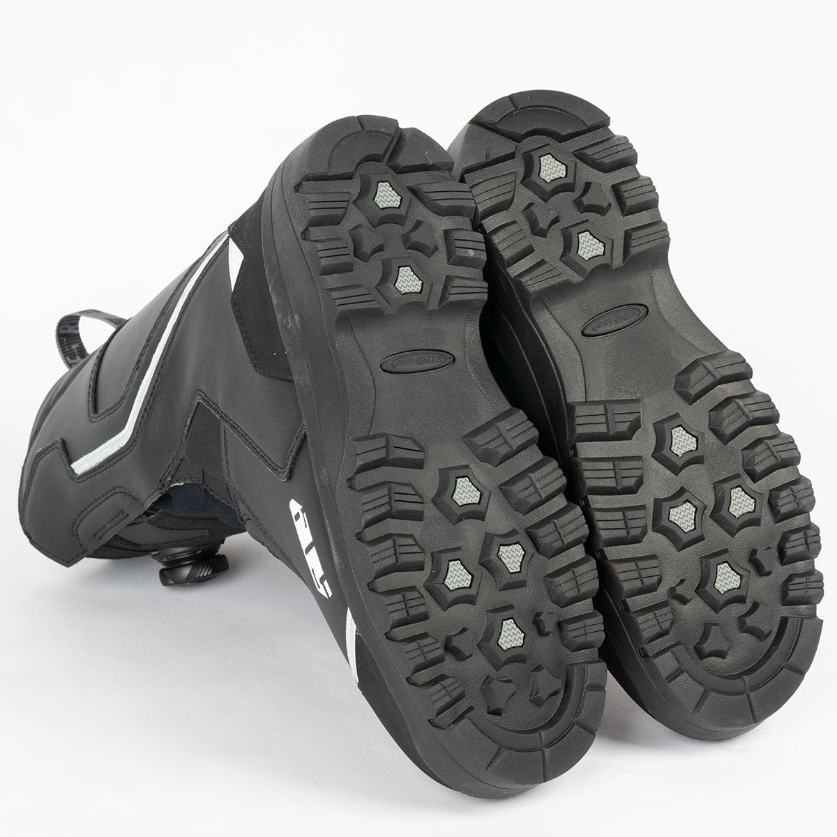 Saber Single Boa Boot