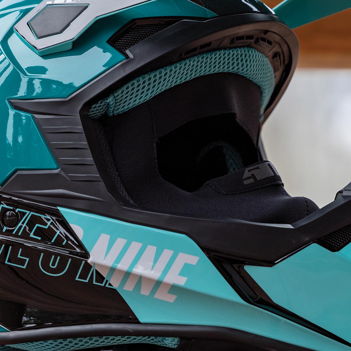 Tactical 2.0 Helmet with Fidlock