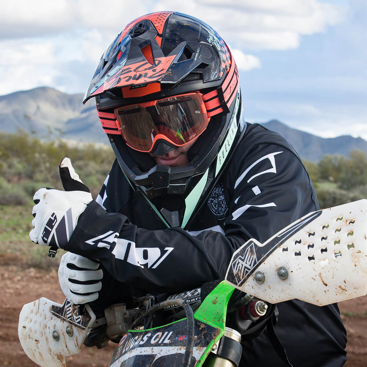 How Do I Clean my Dirt Bike Helmet?