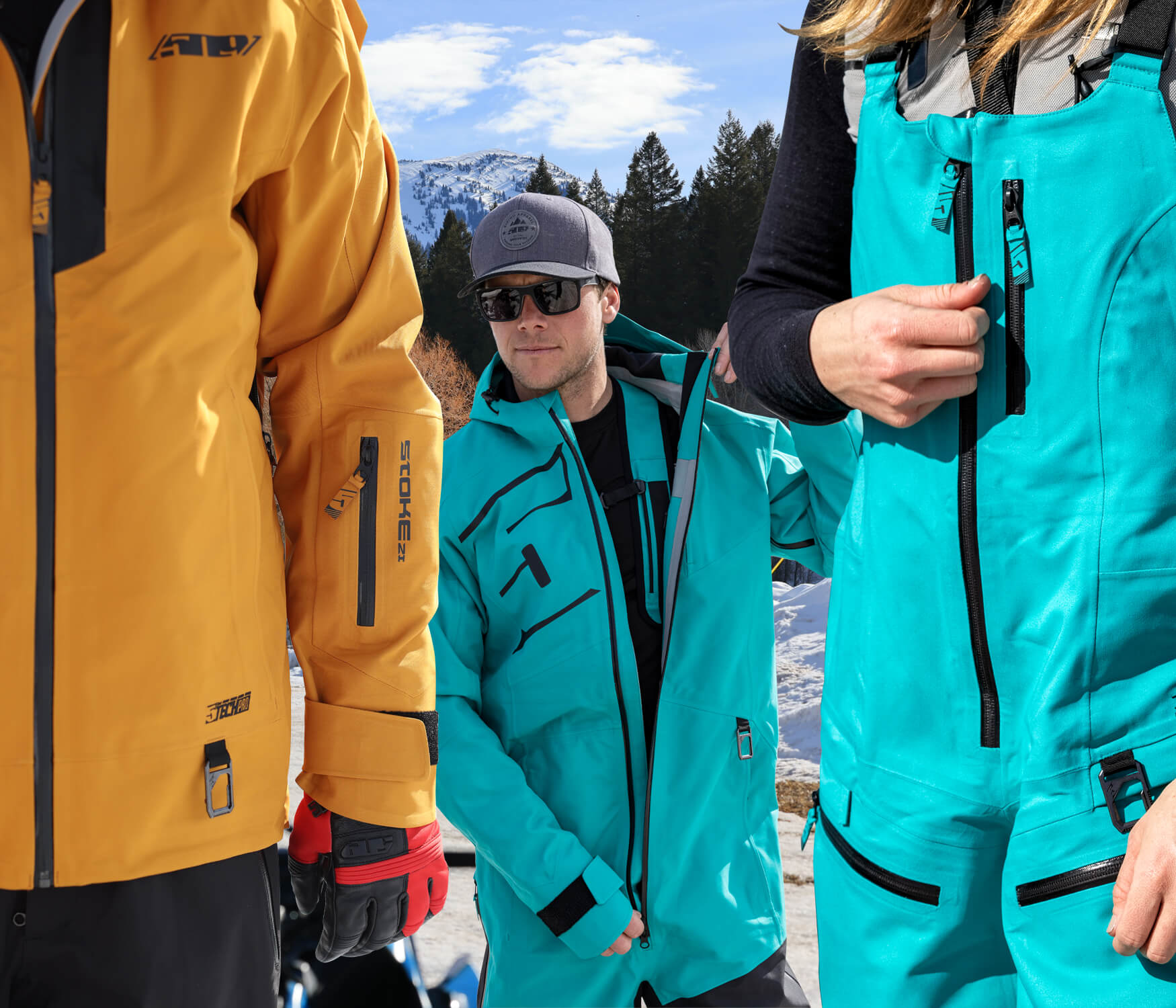 What is the difference between Men’s and Women’s Snowmobile Outerwear?