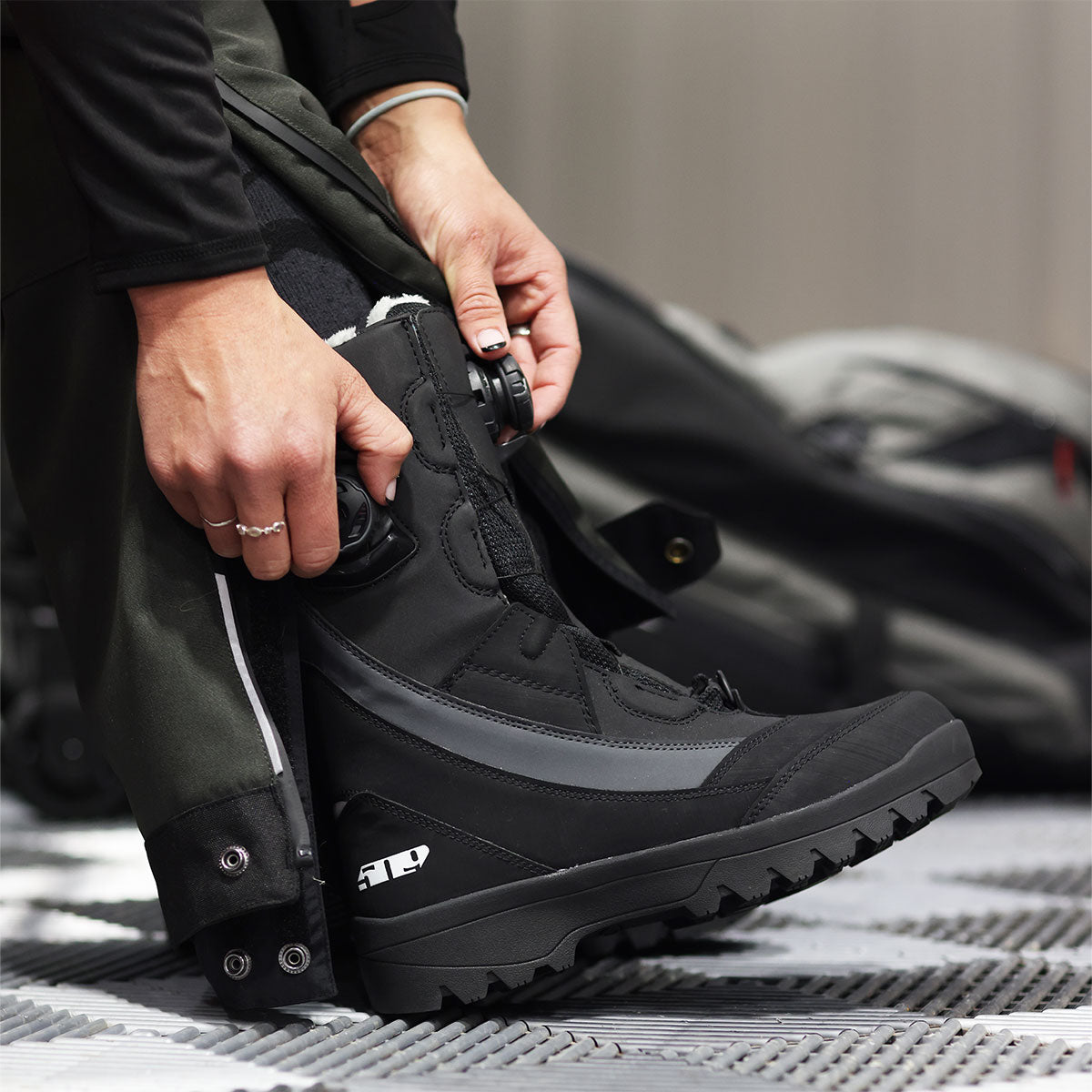 What are the Differences Between 509 Mens, Womens, and Kids Snowmobile Boots?