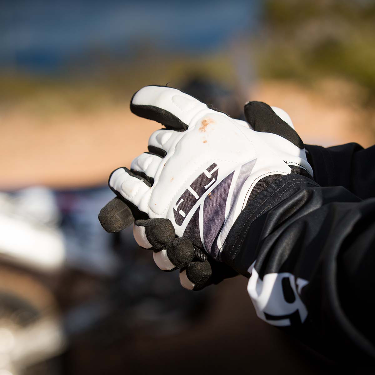 High 5 Insulated Gloves